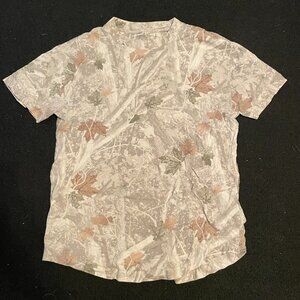 Abercrombie & Fitch Soft A&F Essentials Foliage Leaves T-shirt Small